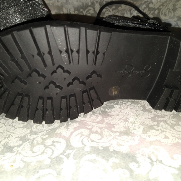 Jessica Simpson boots - Picture 3 of 4